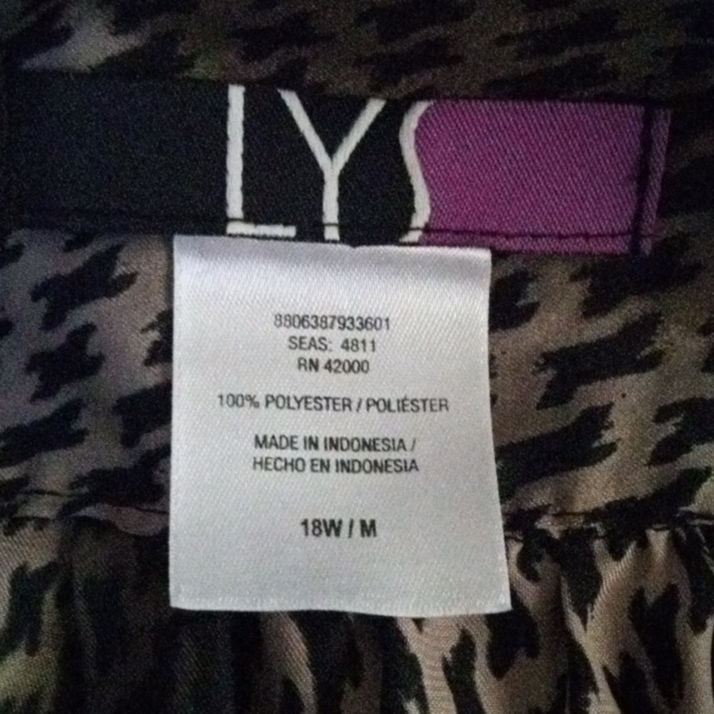 LYS - Picture 2 of 3